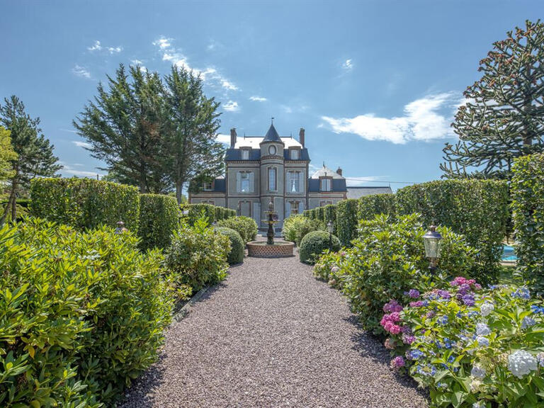 Vente Château La Ferrière-sur-Risle - 9 chambres