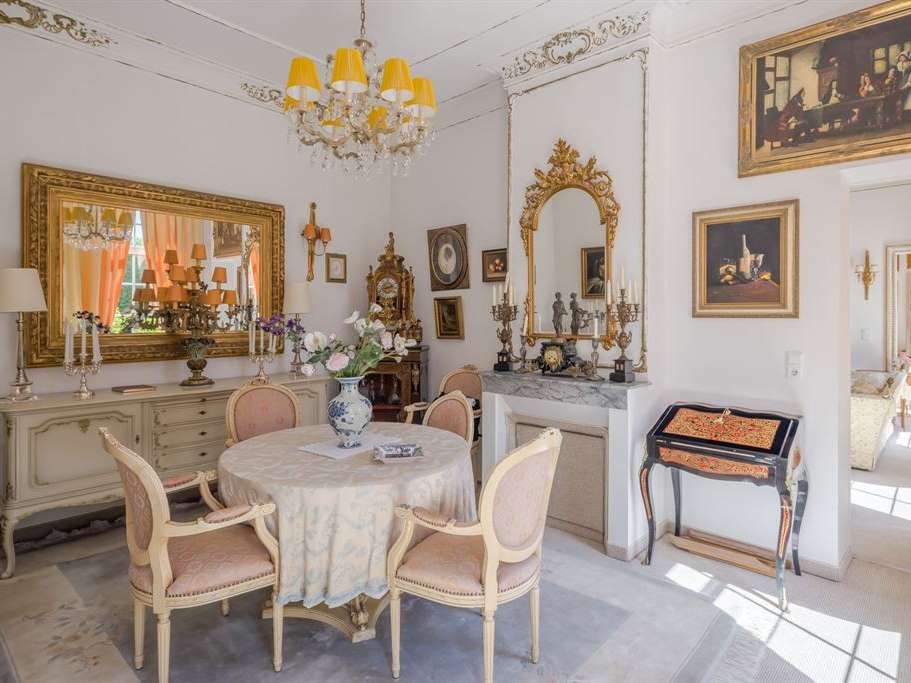 Château La Ferrière-sur-Risle