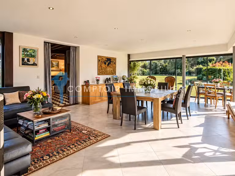 Maison La Ferrière-sur-Risle - 4 chambres - 225m²