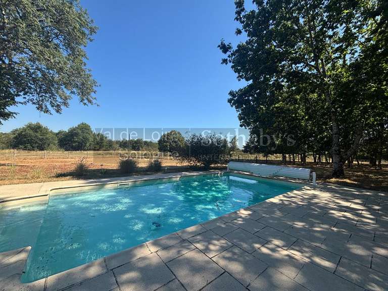 House La Ferté-Saint-Aubin - 7 bedrooms - 349m²