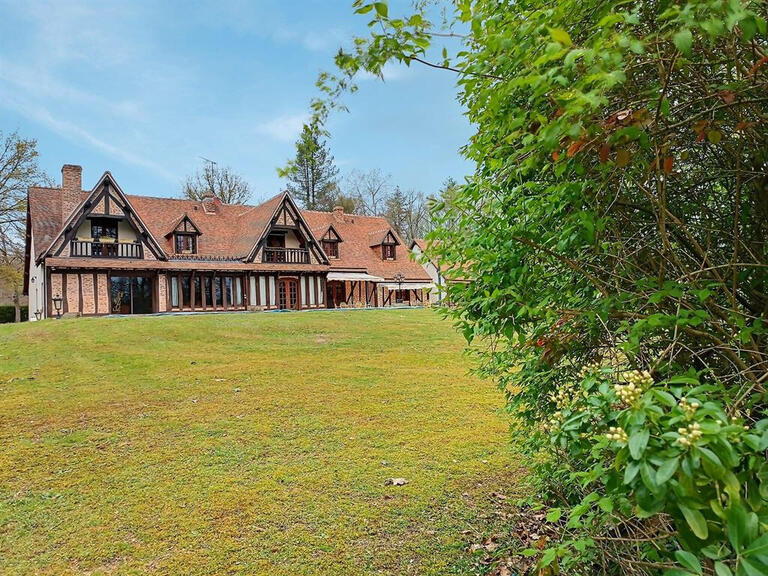 Maison La Ferté-Saint-Cyr - 3 chambres - 343m²