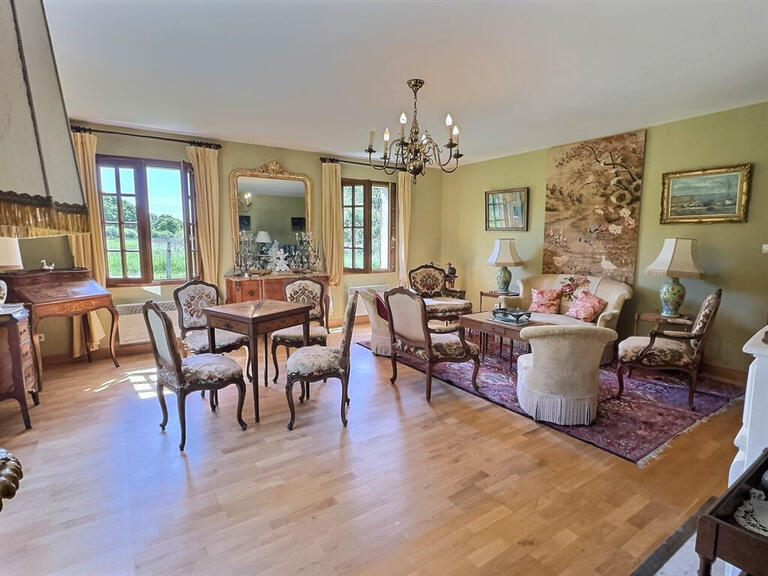 Maison La Ferté-Saint-Cyr - 4 chambres - 192m²