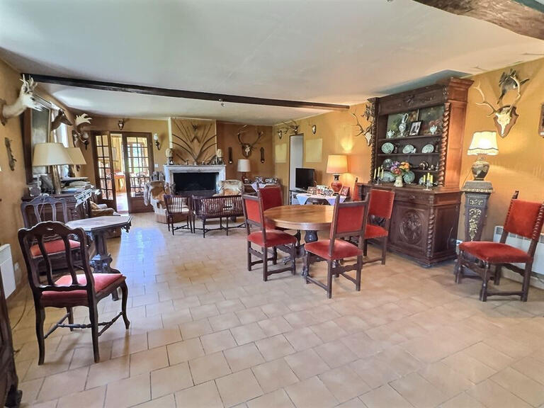 Maison La Ferté-Saint-Cyr - 4 chambres - 192m²