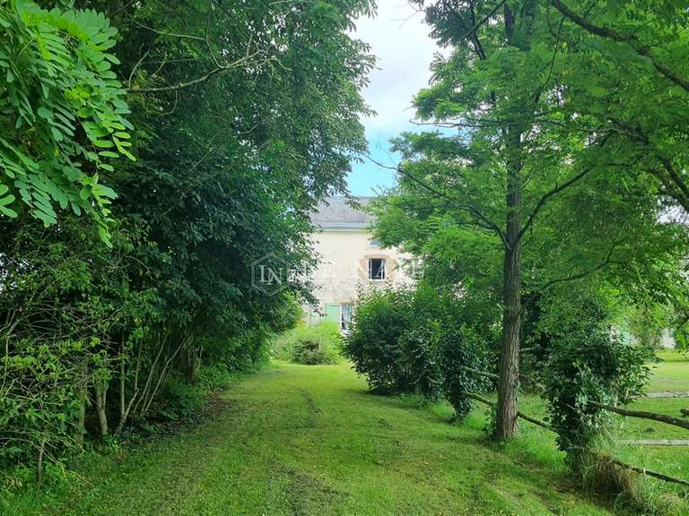 Propriété La Flèche - 6 chambres - 330m²