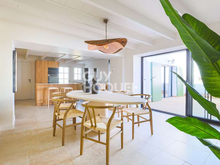 Maison La Flotte - 5 chambres - 169m²