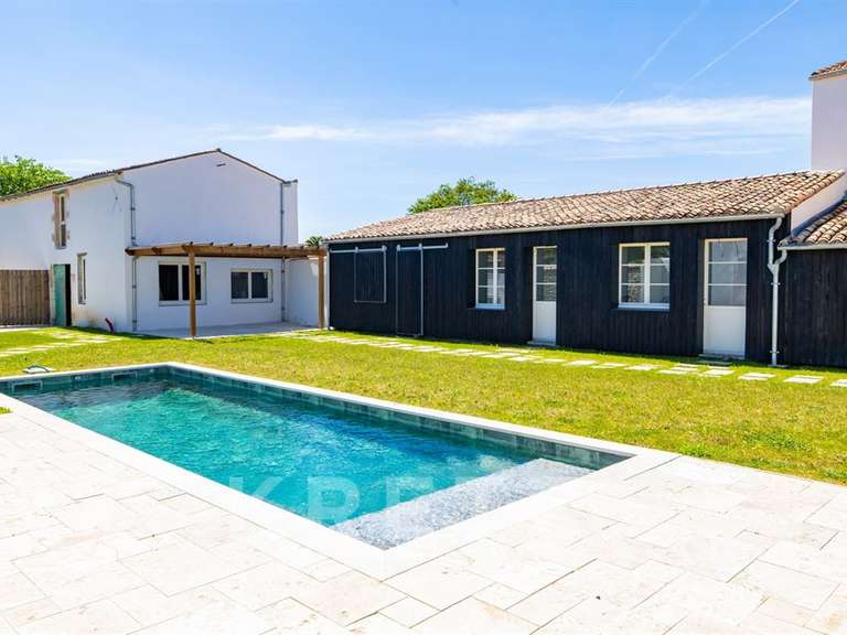 Maison La Flotte - 4 chambres - 397m²