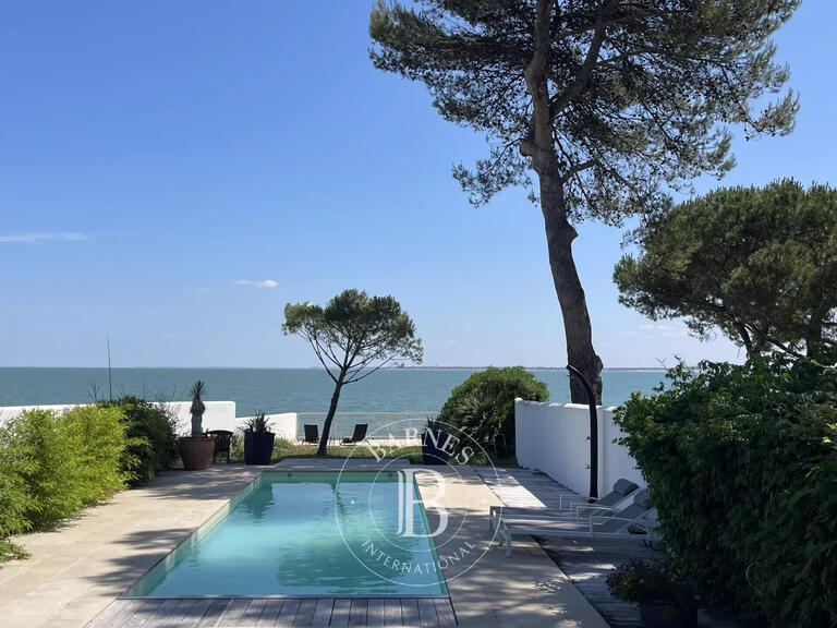 Maison La Flotte - 4 chambres - 199m²