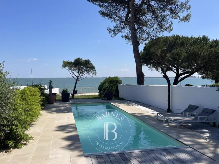 House La Flotte - 4 bedrooms - 199m²