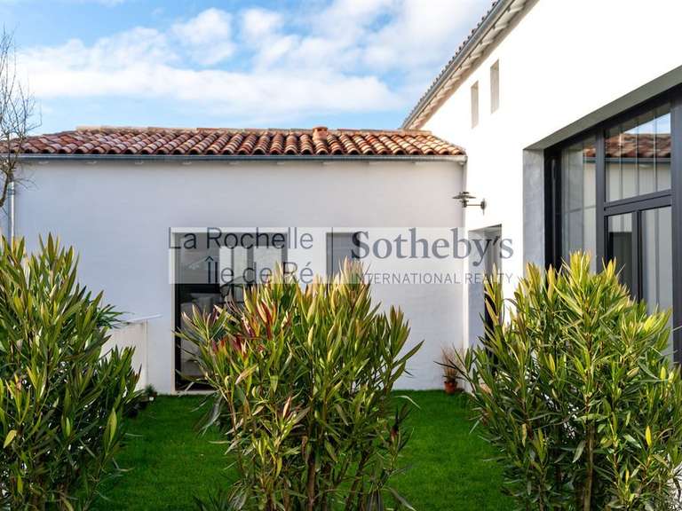 Maison La Flotte - 6 chambres - 260m²