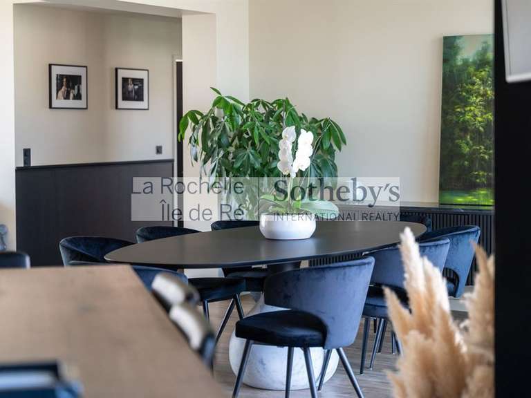 Maison La Flotte - 6 chambres - 260m²