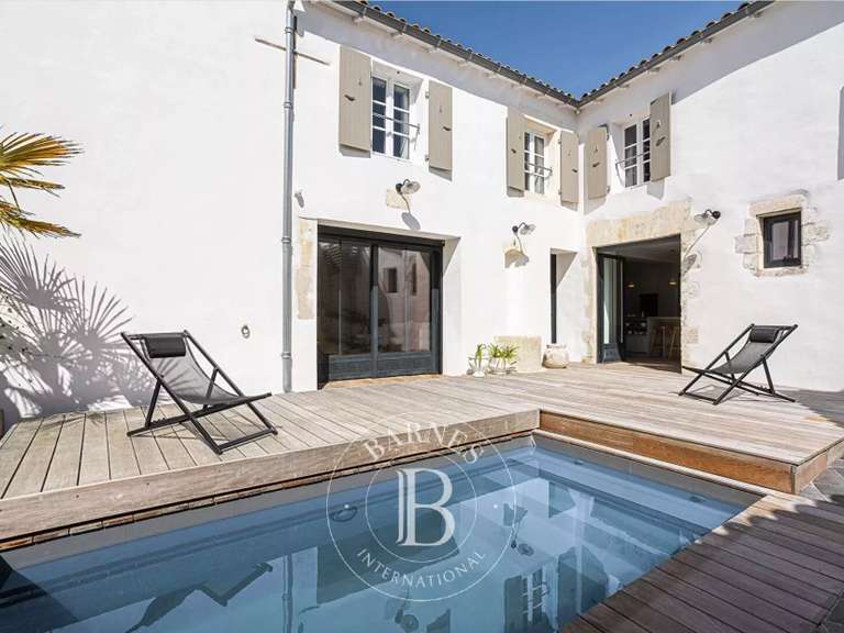 Maison La Flotte - 5 chambres - 208m²