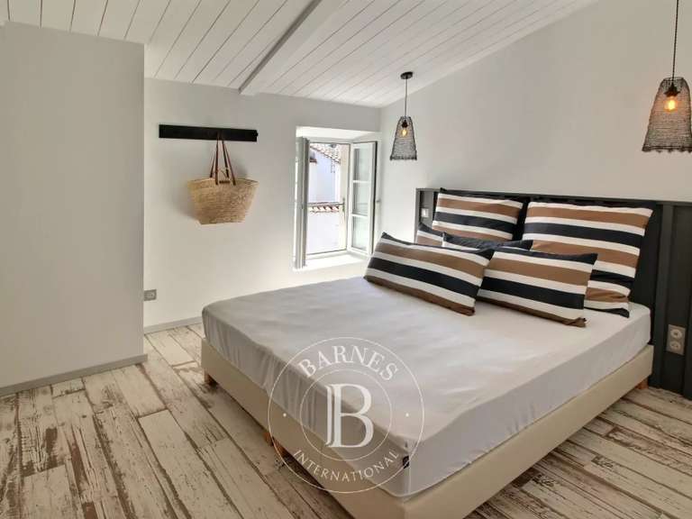 Maison La Flotte - 5 chambres - 208m²