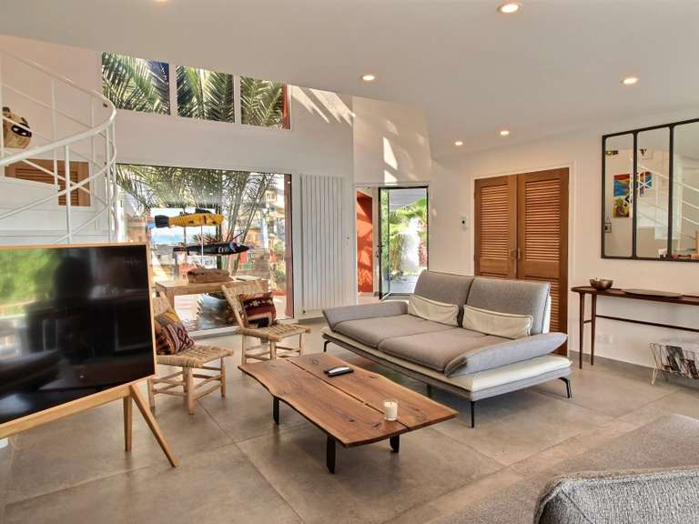 Maison La Flotte - 4 chambres - 199m²