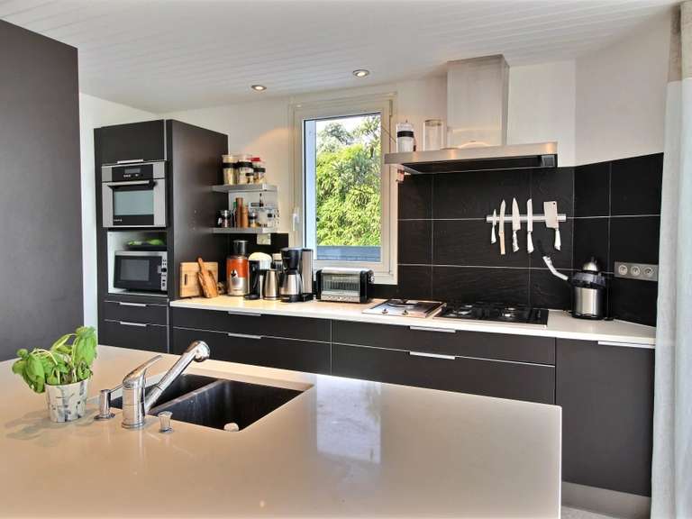 Maison La Flotte - 4 chambres - 199m²