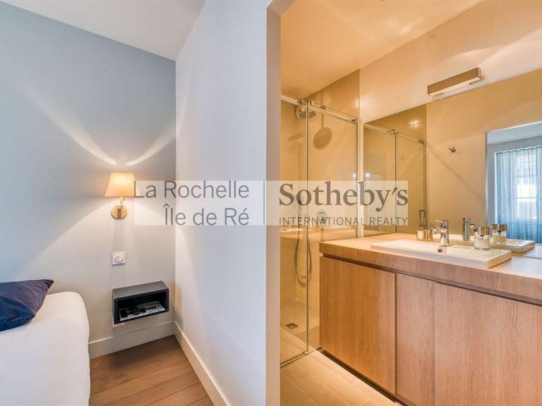 Maison La Flotte - 5 chambres - 200m²