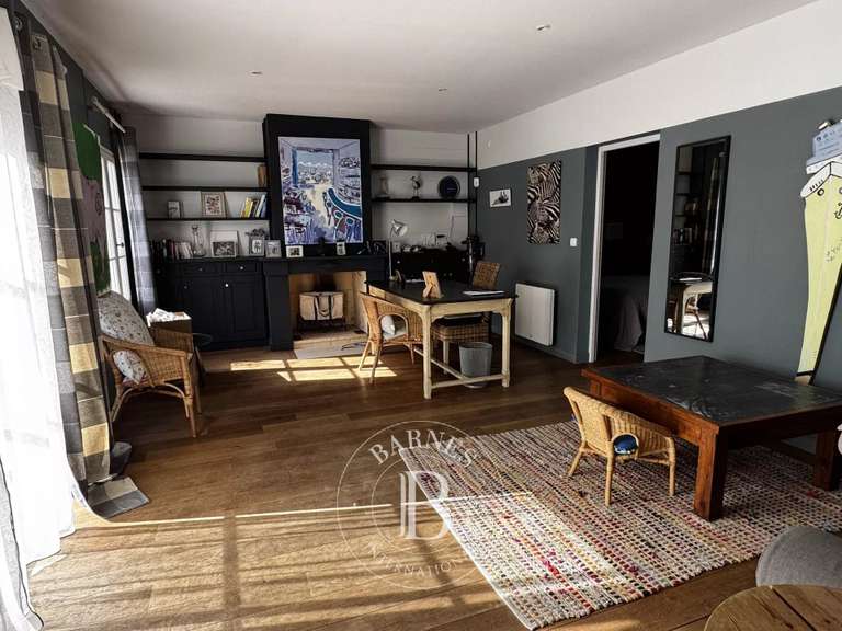 Maison La Flotte - 6 chambres - 210m²