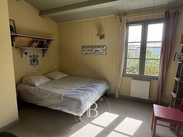 Maison La Flotte - 6 chambres - 210m²