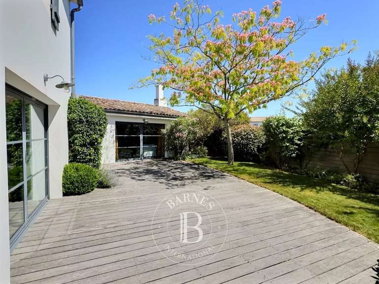Maison La Flotte - 6 chambres - 210m²