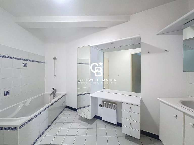 Maison La Flotte - 4 chambres - 111m²