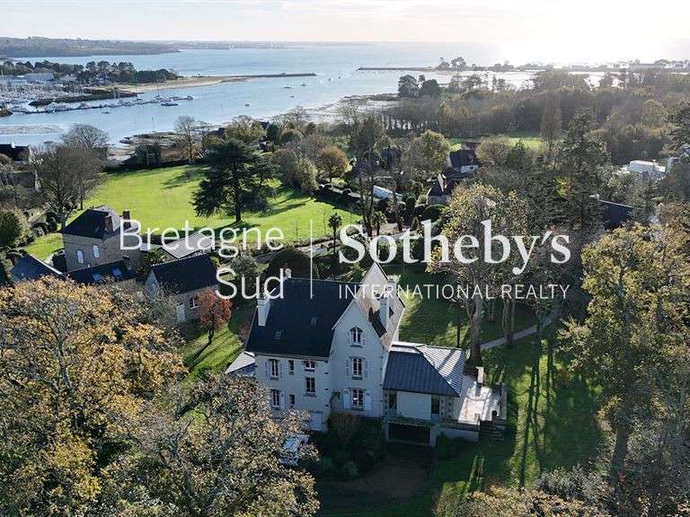 Maison avec Vue sur mer La Forêt-Fouesnant - 7 chambres - 340m²