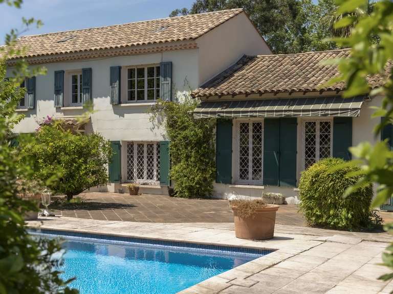 Maison La Garde