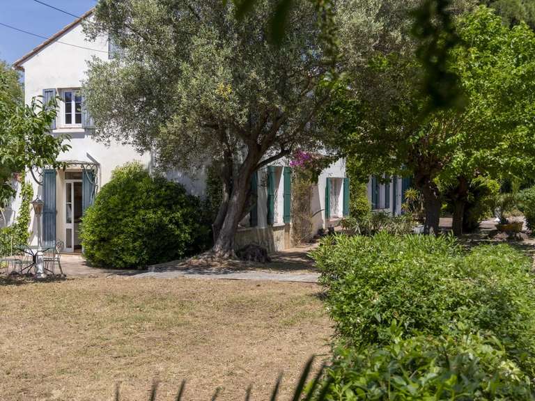 Maison La Garde