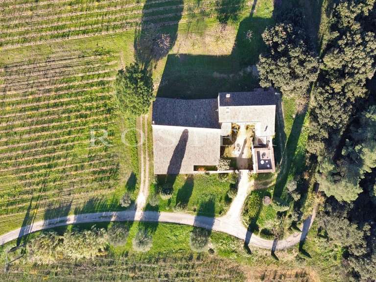 Maison La Garde-Adhémar - 4 chambres - 250m²