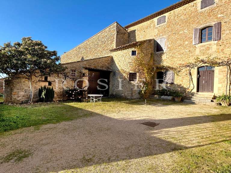 Maison La Garde-Adhémar - 4 chambres - 250m²