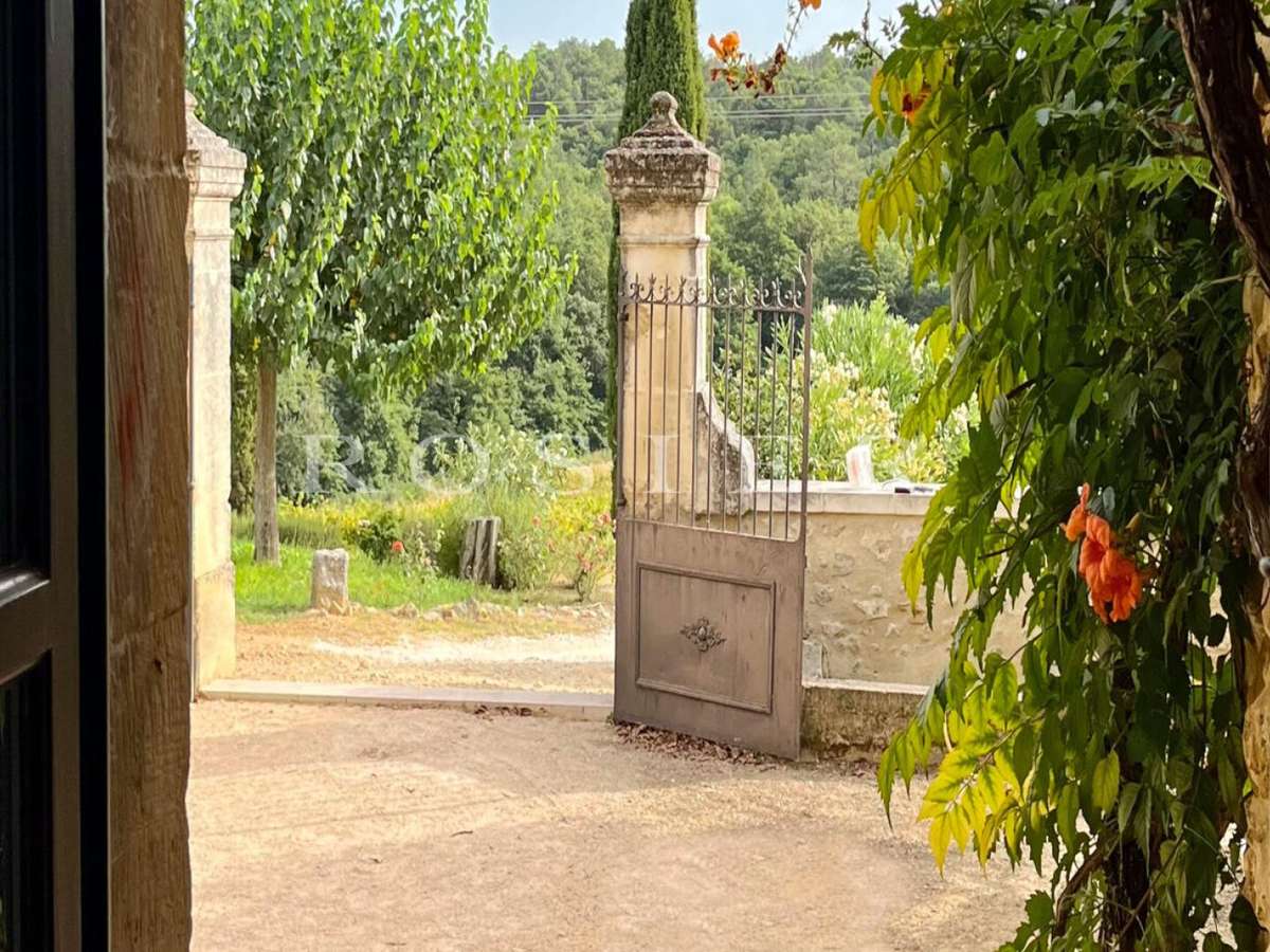 House La Garde-Adhémar