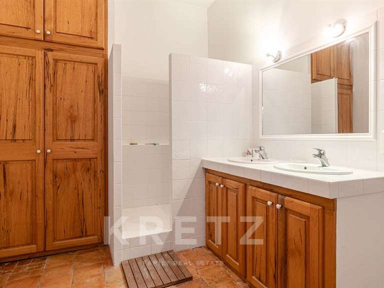 Maison La Garde-Adhémar - 4 chambres - 250m²