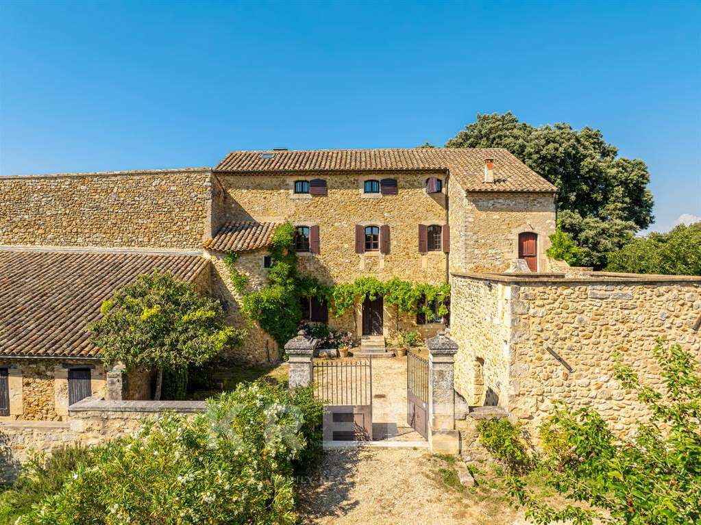 Maison La Garde-Adhémar