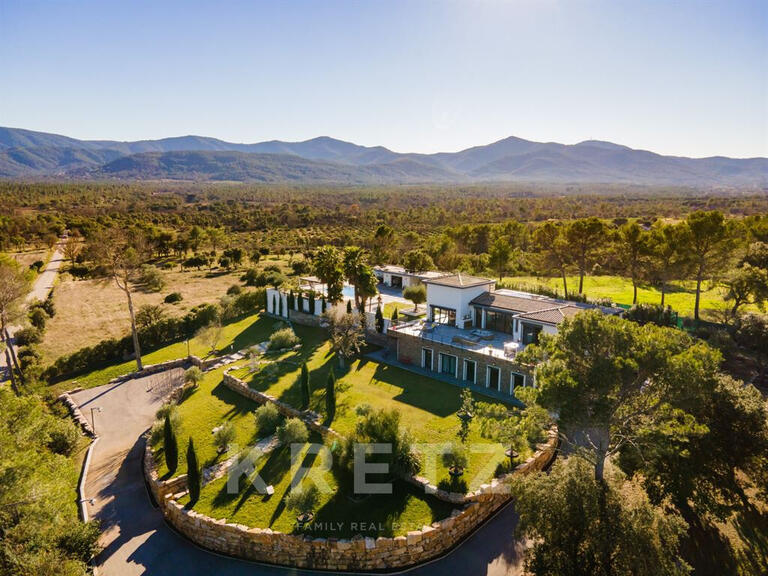 Maison La Garde-Freinet - 5 chambres - 450m²