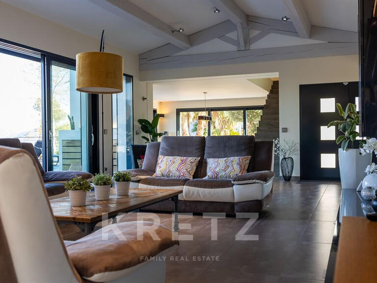 Maison La Garde-Freinet - 5 chambres - 450m²