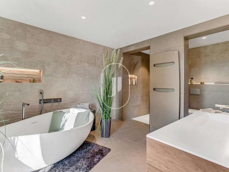 Maison La Garde-Freinet - 3 chambres - 200m²