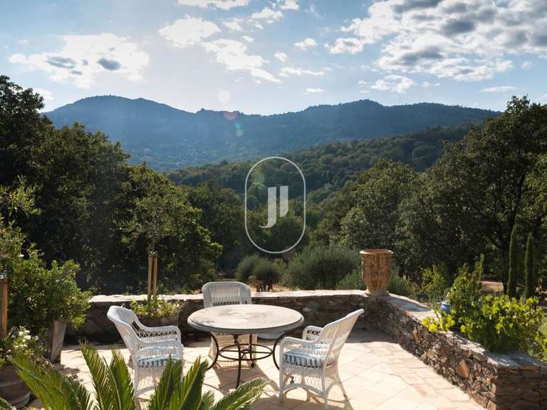 House La Garde-Freinet - 4 bedrooms - 142m²