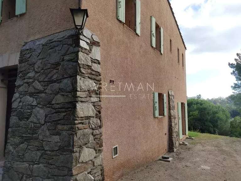 Maison La Garde-Freinet - 2 chambres - 134m²