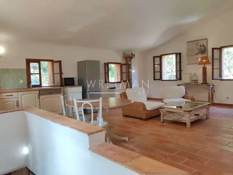 Maison La Garde-Freinet - 2 chambres - 134m²
