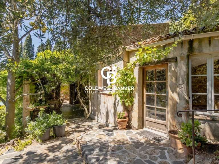 Maison La Garde-Freinet - 8 chambres - 620m²