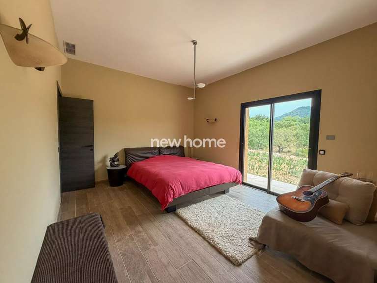 Maison La Garde-Freinet - 3 chambres - 200m²