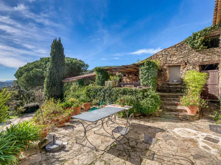 Property La Garde-Freinet