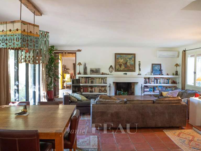 Propriété La Garde-Freinet - 3 chambres - 180m²