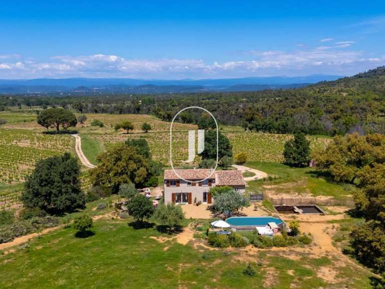 Propriété La Garde-Freinet - 4 chambres - 160m²