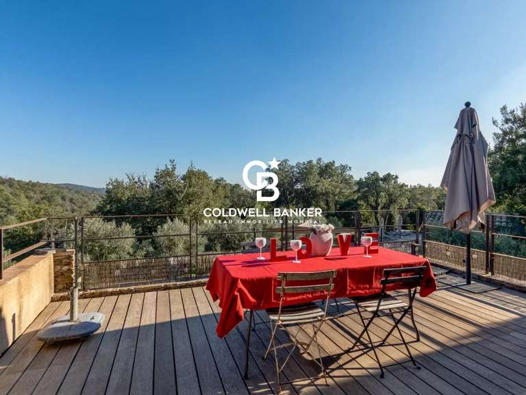 Propriété La Garde-Freinet - 12 chambres - 720m²