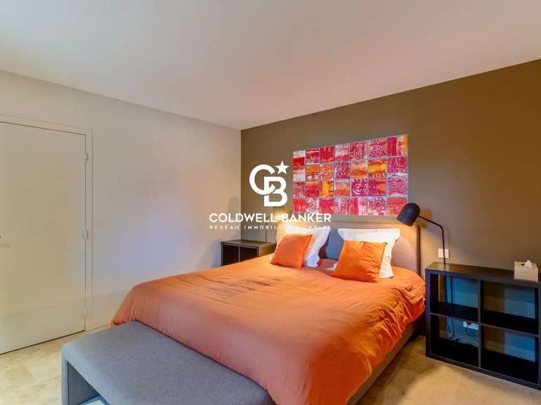 Propriété La Garde-Freinet - 12 chambres - 720m²