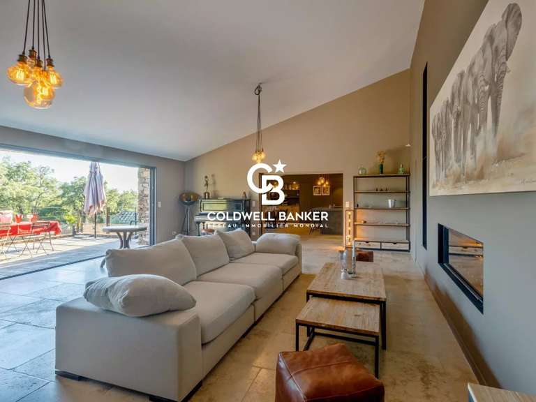 Propriété La Garde-Freinet - 12 chambres - 720m²