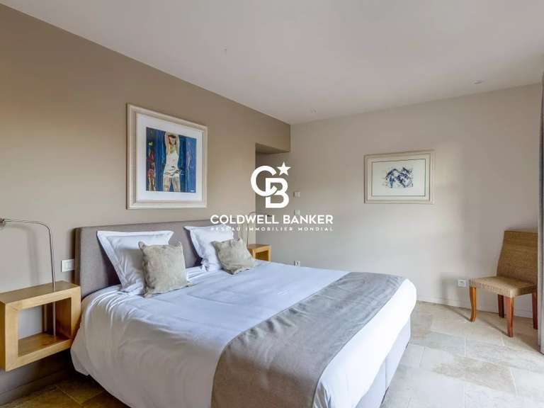 Propriété La Garde-Freinet - 12 chambres - 720m²