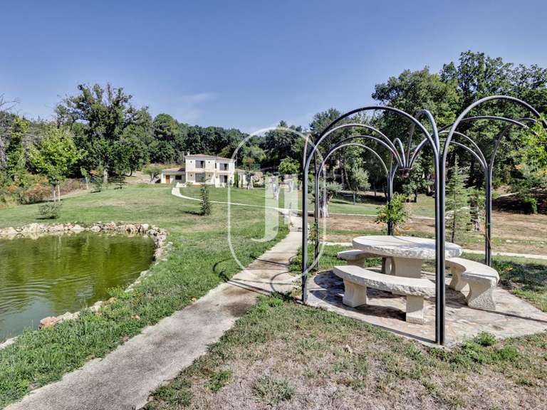 Propriété La Garde-Freinet - 11 chambres - 765m²