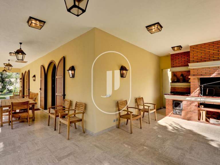 Propriété La Garde-Freinet - 11 chambres - 765m²