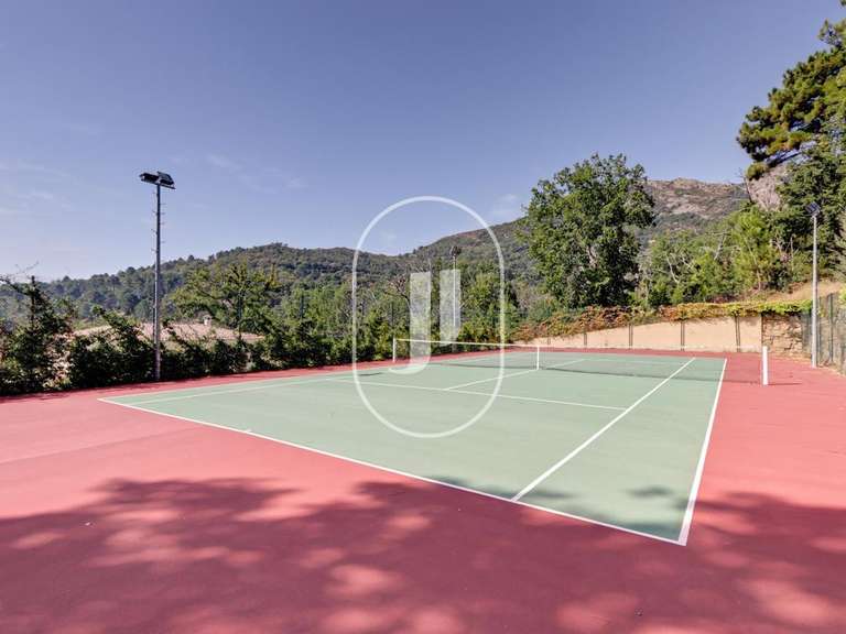 Propriété La Garde-Freinet - 11 chambres - 765m²
