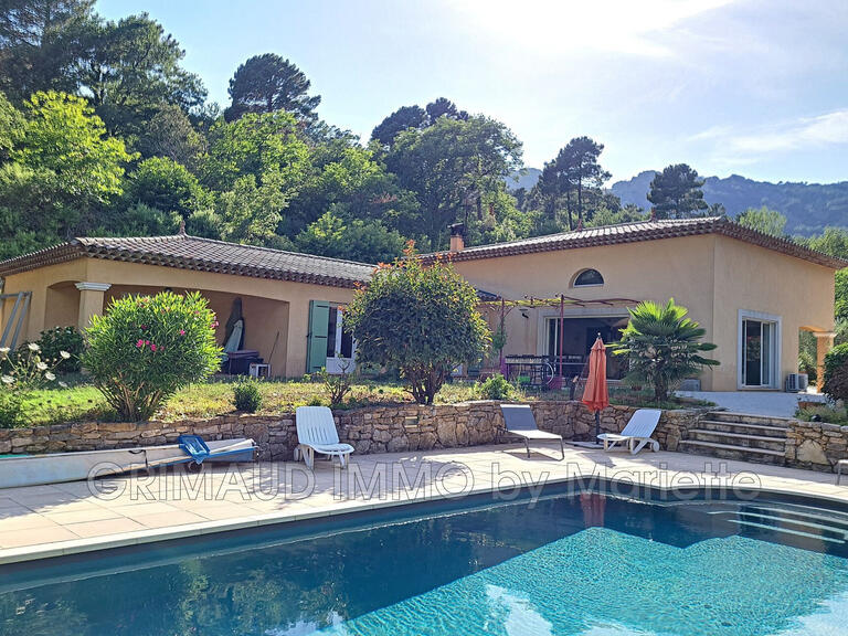 Villa La Garde-Freinet - 3 chambres - 165m²